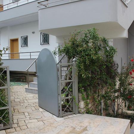 Margaritas Apartments Sarande Exterior photo