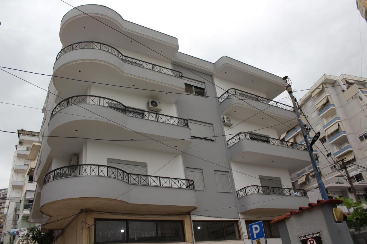 Margaritas Apartments Sarande Exterior photo