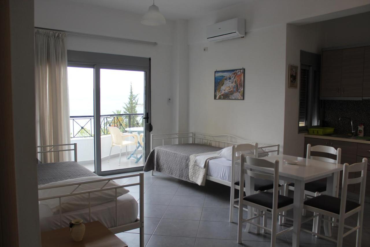 Margaritas Apartments Sarande Exterior photo